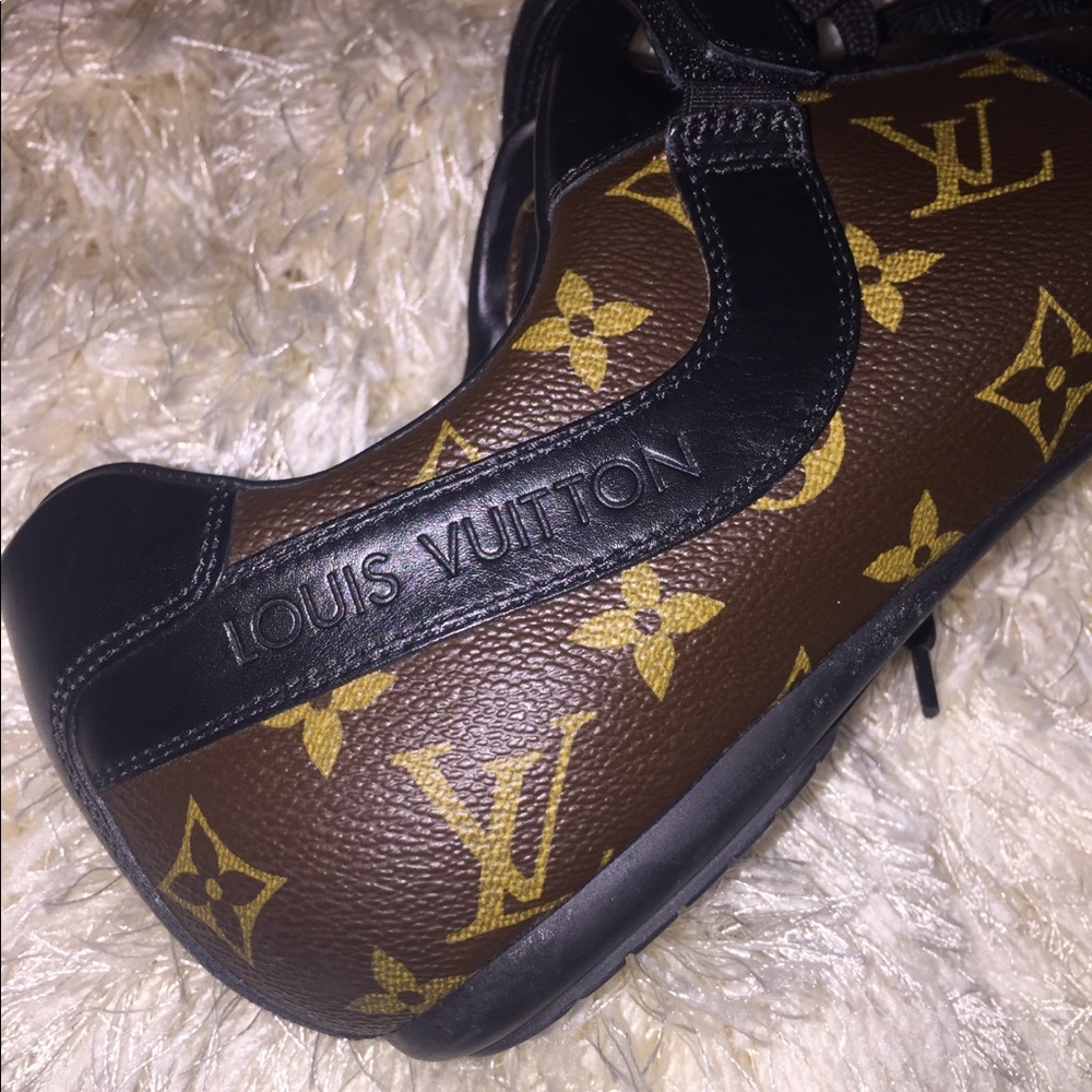 Men’s Louis Vuitton Globe-Trotter Sneakers size 9 - Picture 4 of 7